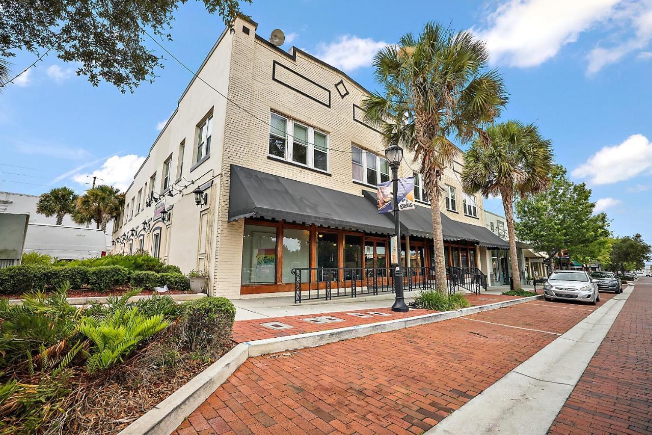 Downtown Den-King Bed~Heart Of Eustis~Queen Sleeper~Upstairs~Bright & Happy Esterno foto